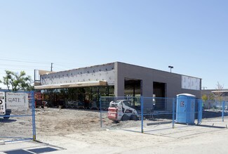 Toronto, ON Retail - 1296 Castlefield Ave