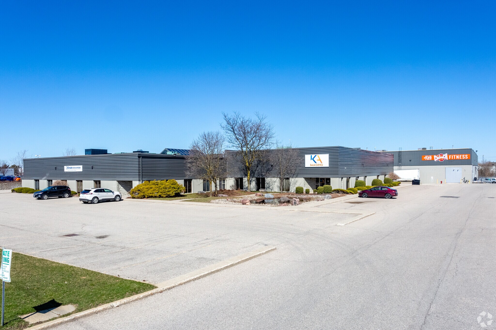 560 Parkside Dr, Waterloo, ON for Rent