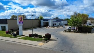 Galt, CA Car Washes - 604 Fairway Dr
