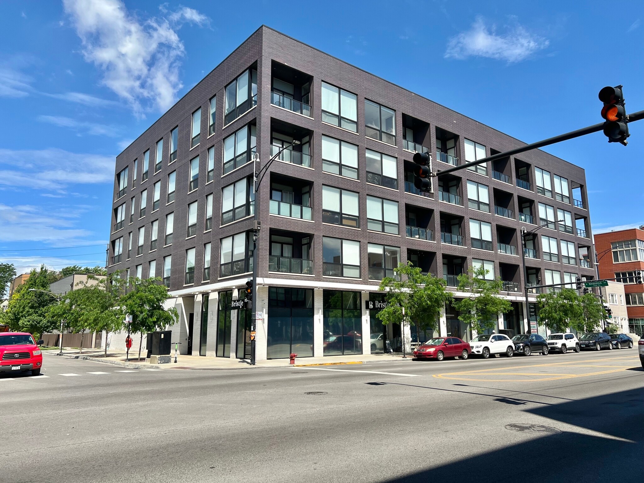 1710 N Western Ave, Chicago, IL for Rent