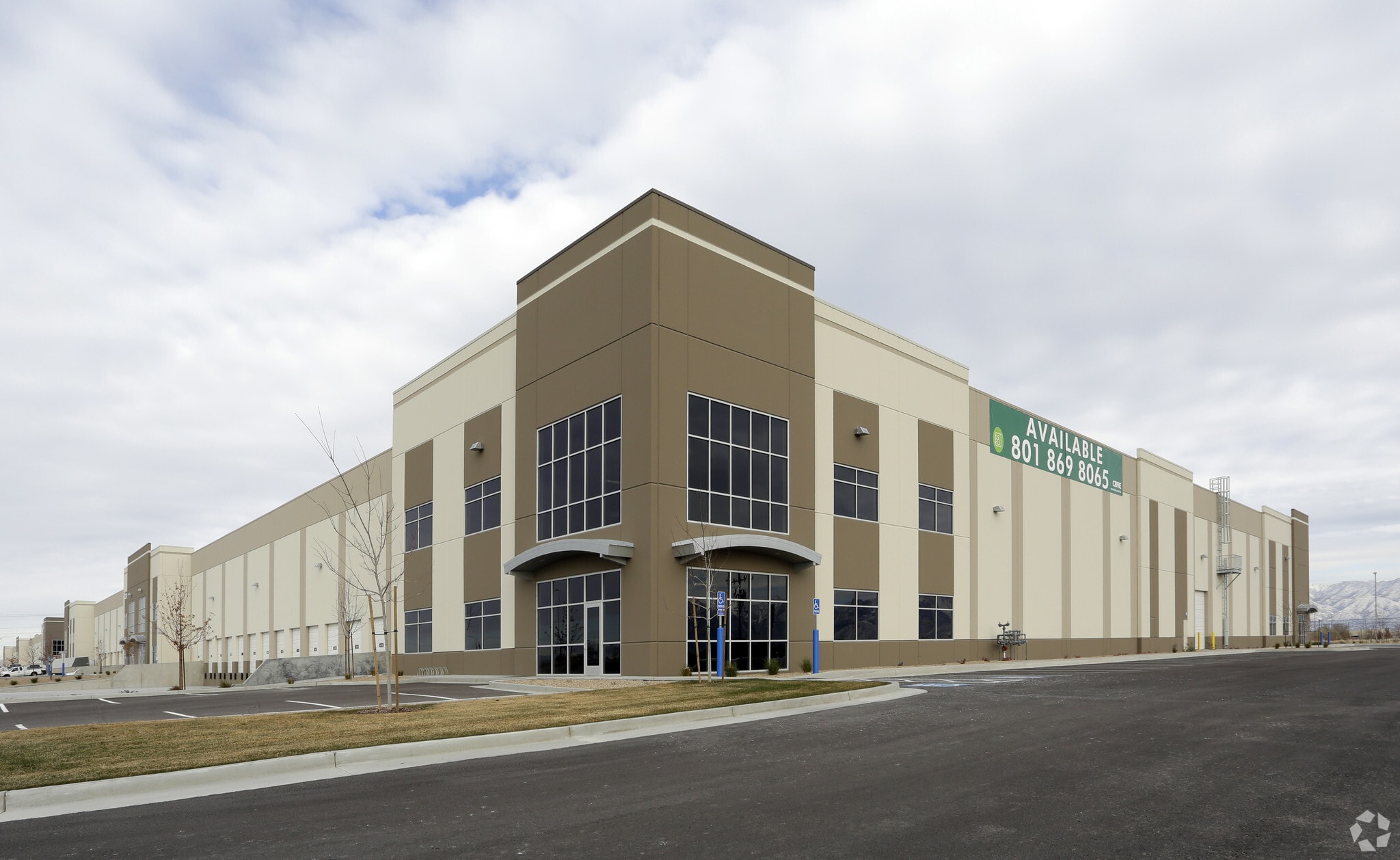 2291 S Commerce Center Dr, West Valley City, UT for Rent