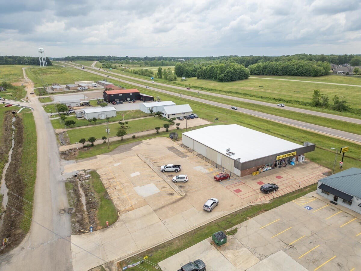 107 N Lee Dr, Guntown, MS for Sale
