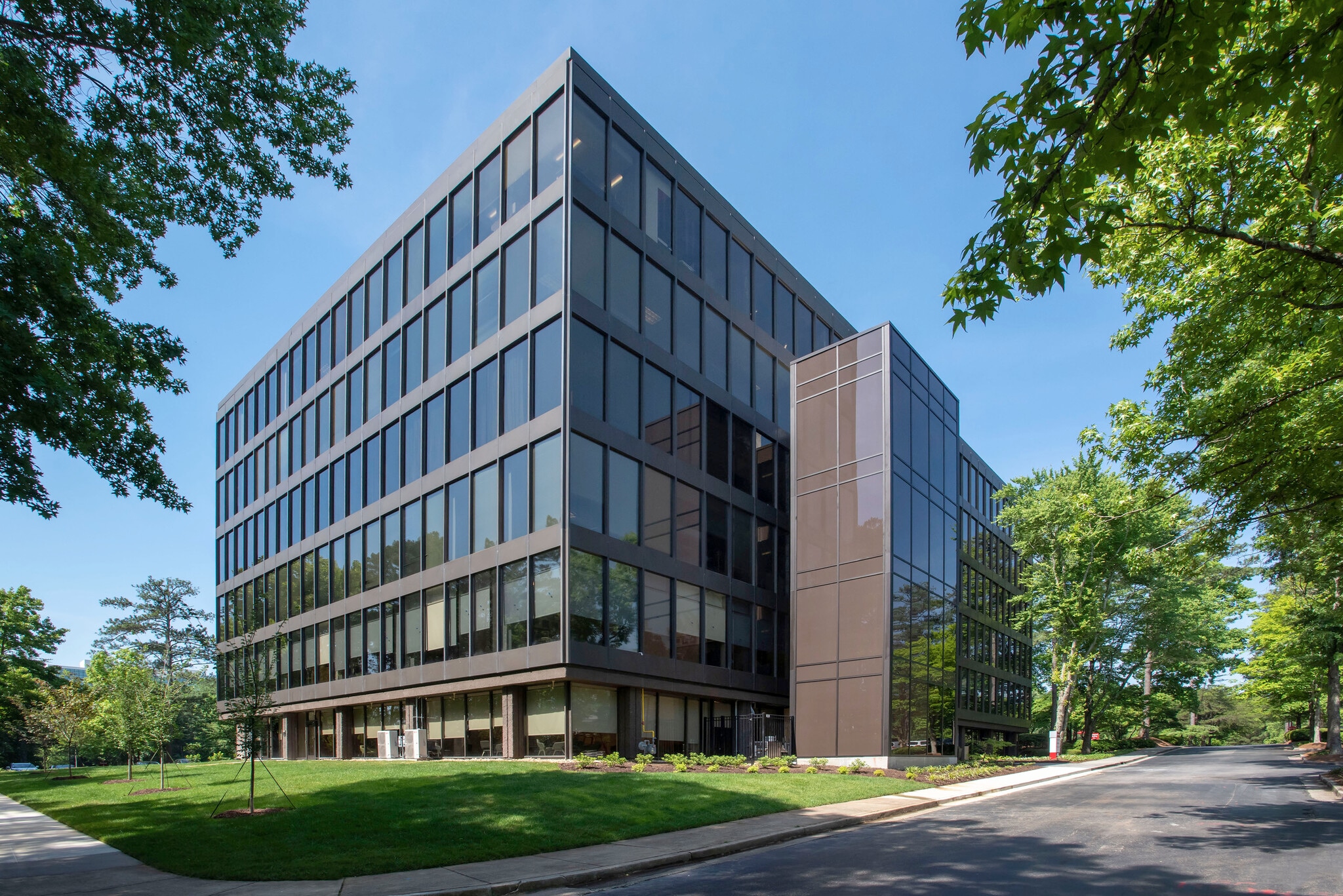 41 Perimeter Ctr E, Atlanta, GA for Rent