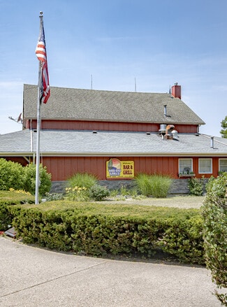 Historic Val-Du Lakes Resort