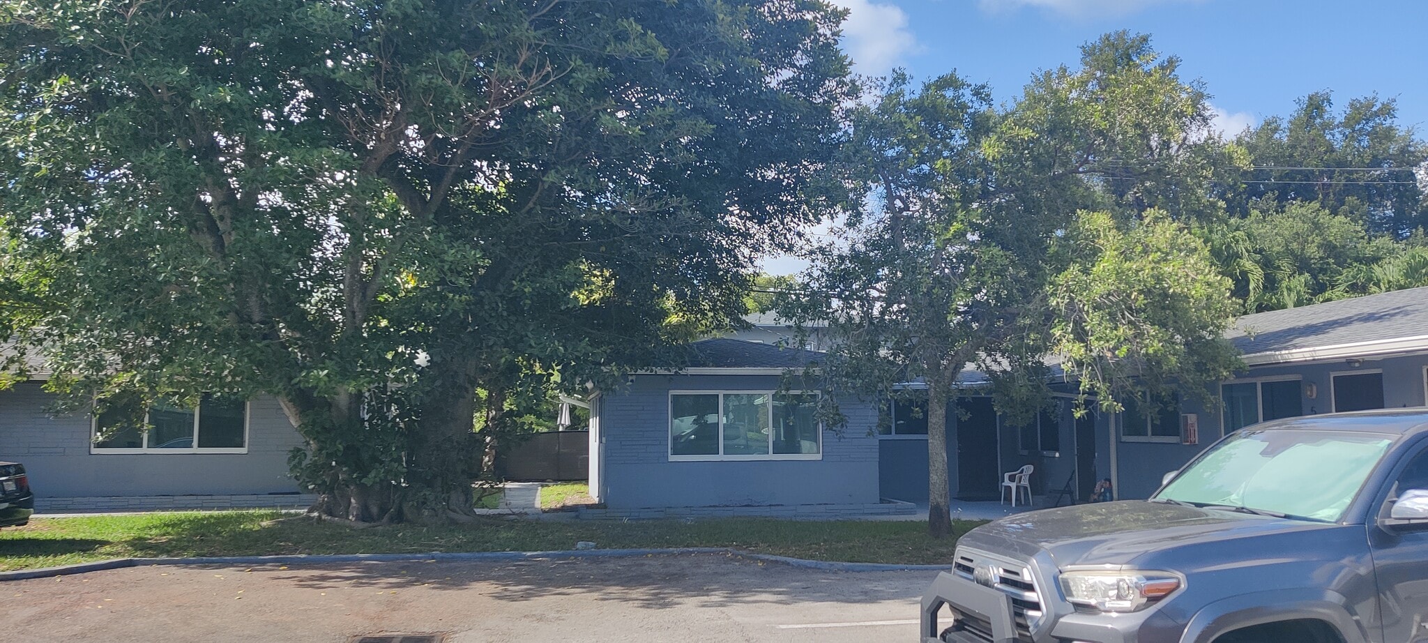 6224 Miramar Pkwy, Miramar, FL for Sale