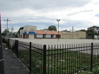 Maywood, IL Supermarket - 615 S 5th Ave