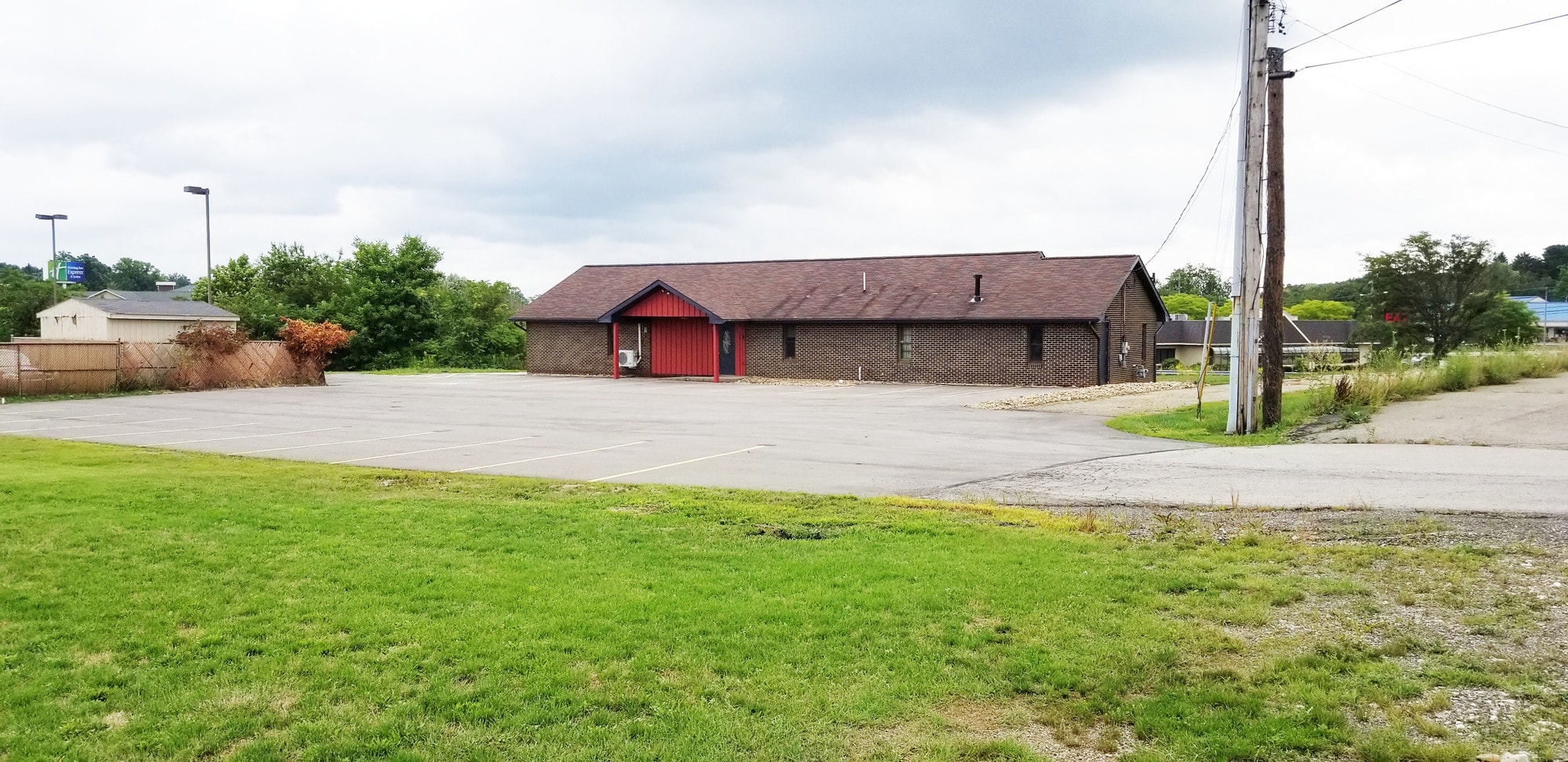201 Fairview Dr, Monaca, PA for Sale