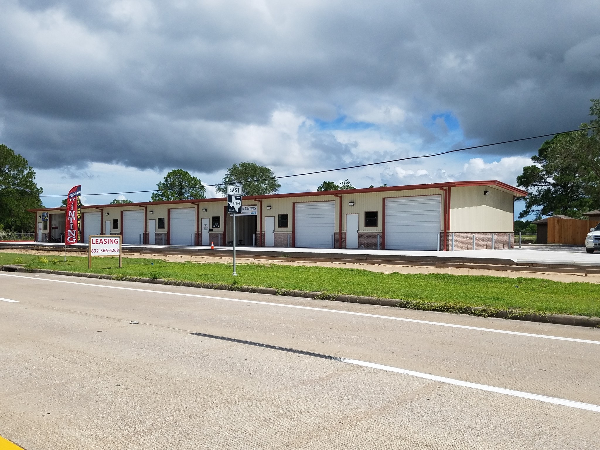 11233 FM 1764 Rd, Santa Fe, TX for Sale