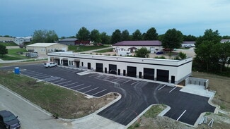 Smithville, MO Flex - 208 W Richardson St