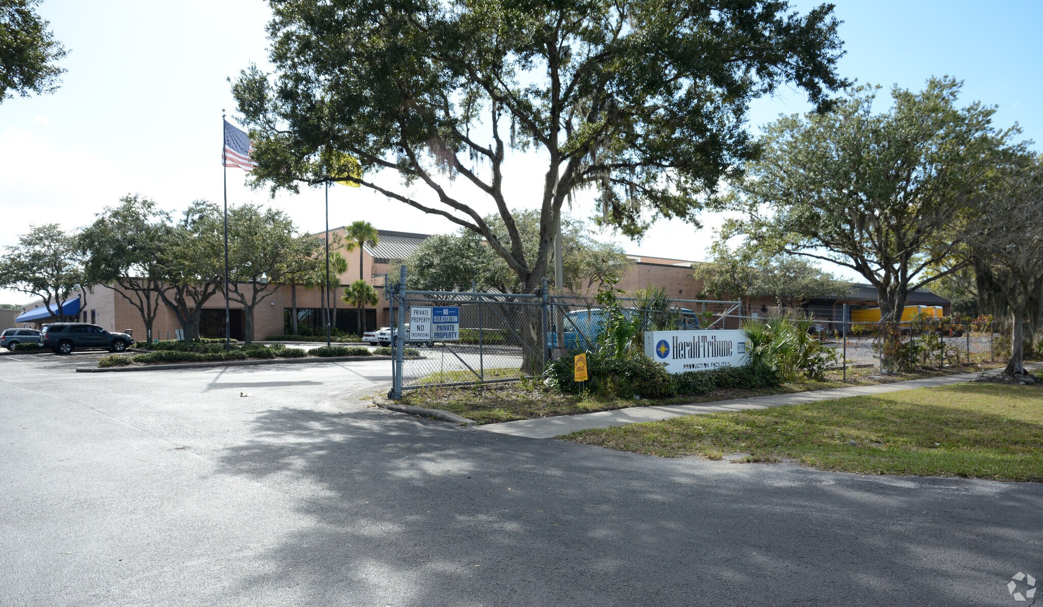 1800 University Pky, Sarasota, FL for Sale