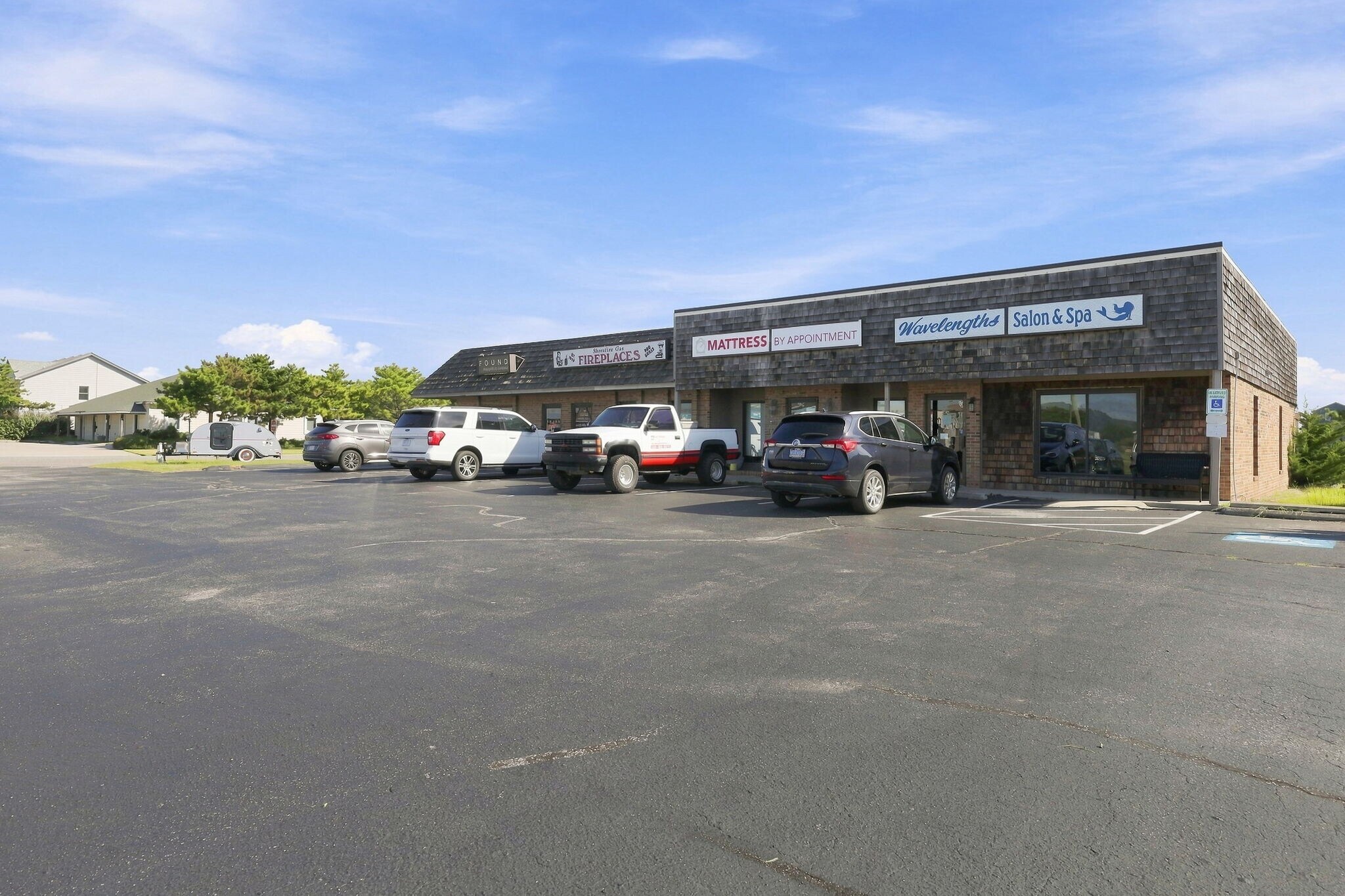 2705 N Croatan Hwy, Kill Devil Hills, NC for Sale