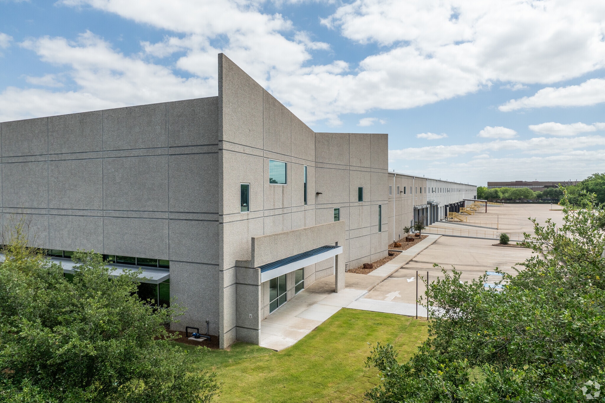 12900 W Airport Blvd, Sugar Land, TX for Rent