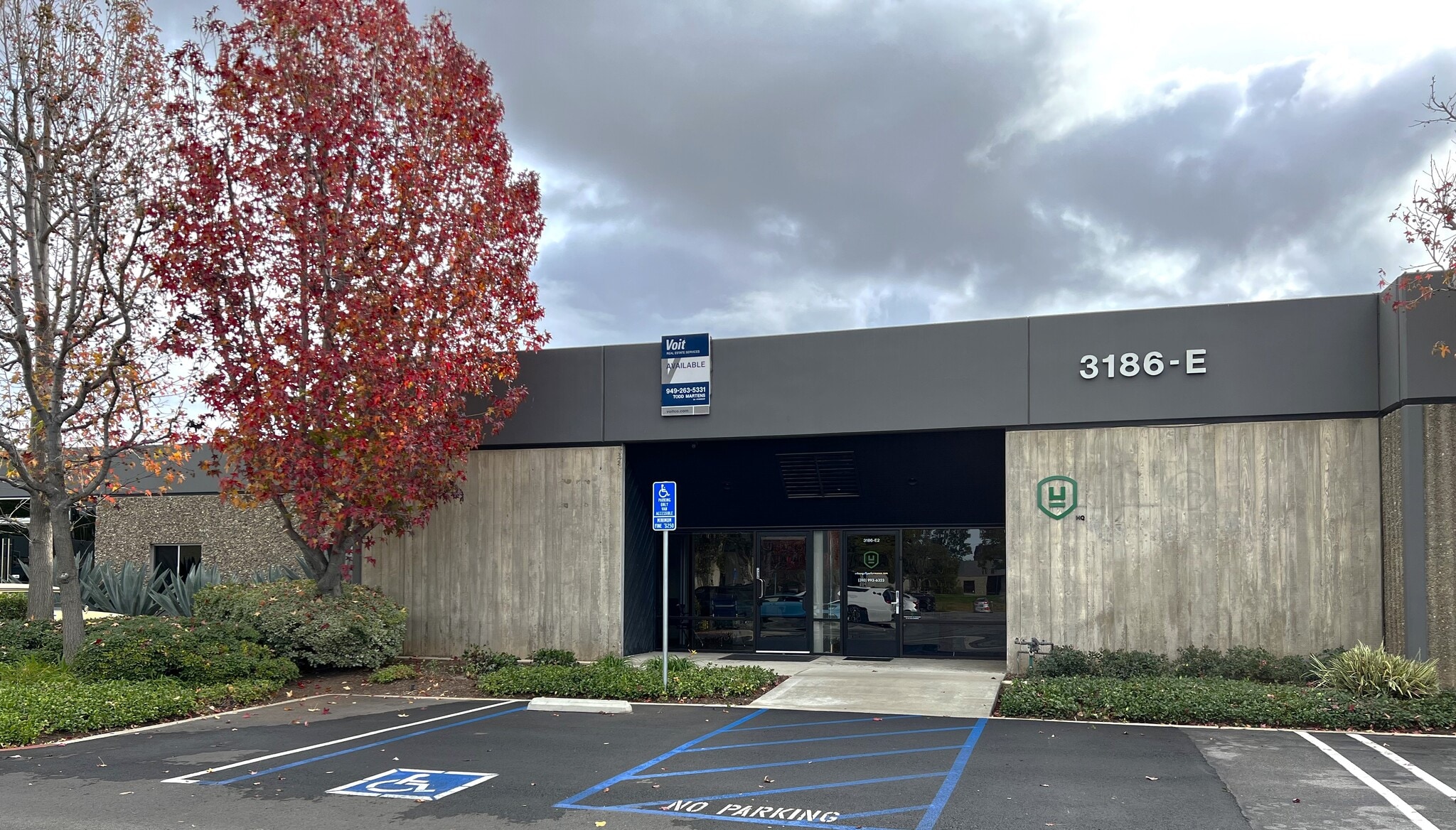 3186 Airway Ave, Costa Mesa, CA for Rent