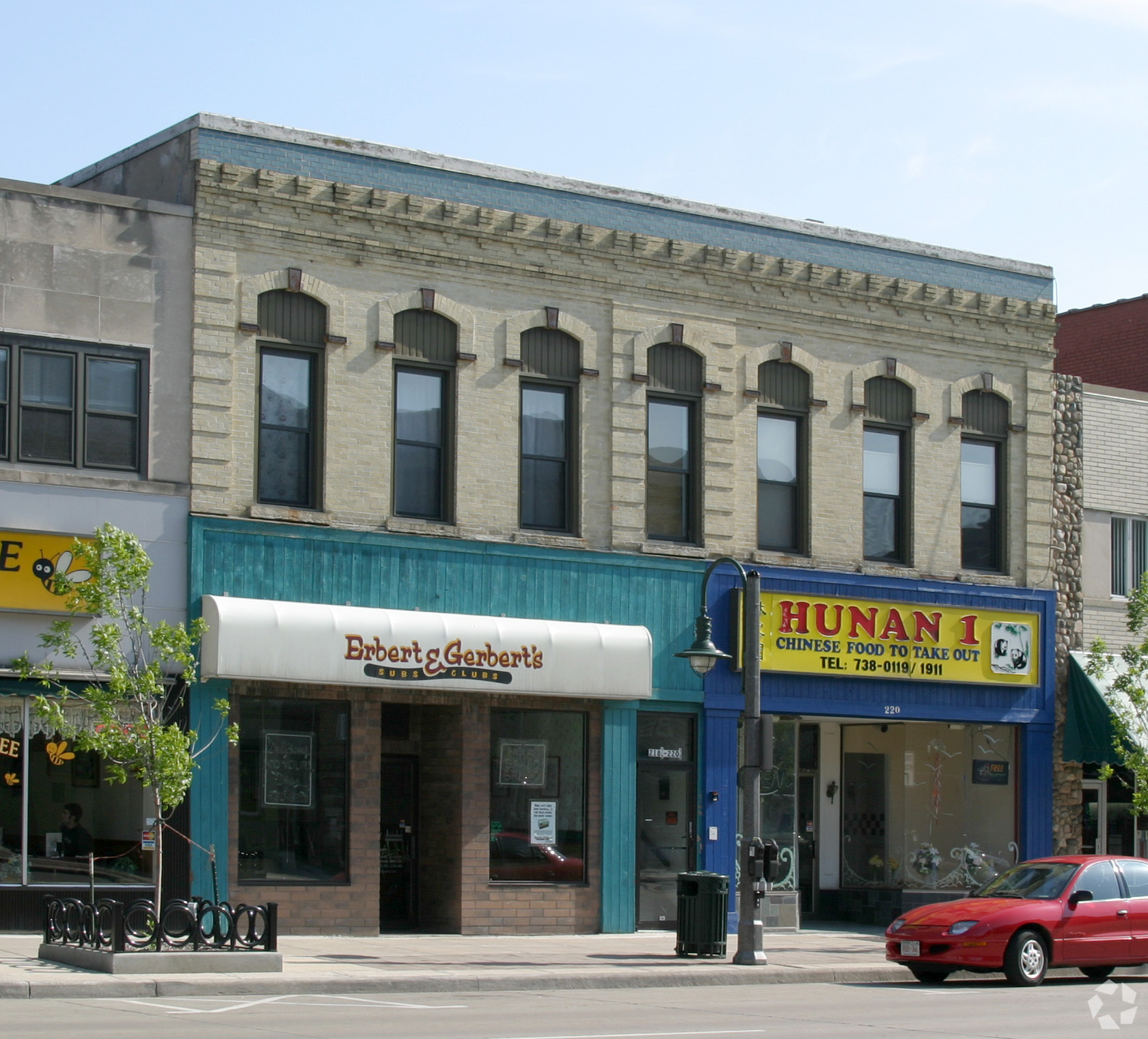 218-220 E College Ave, Appleton, WI for Rent