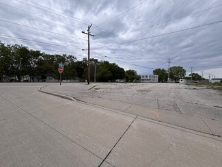 Green Bay, WI Self-Storage Facilities - 1241 Winford Ave