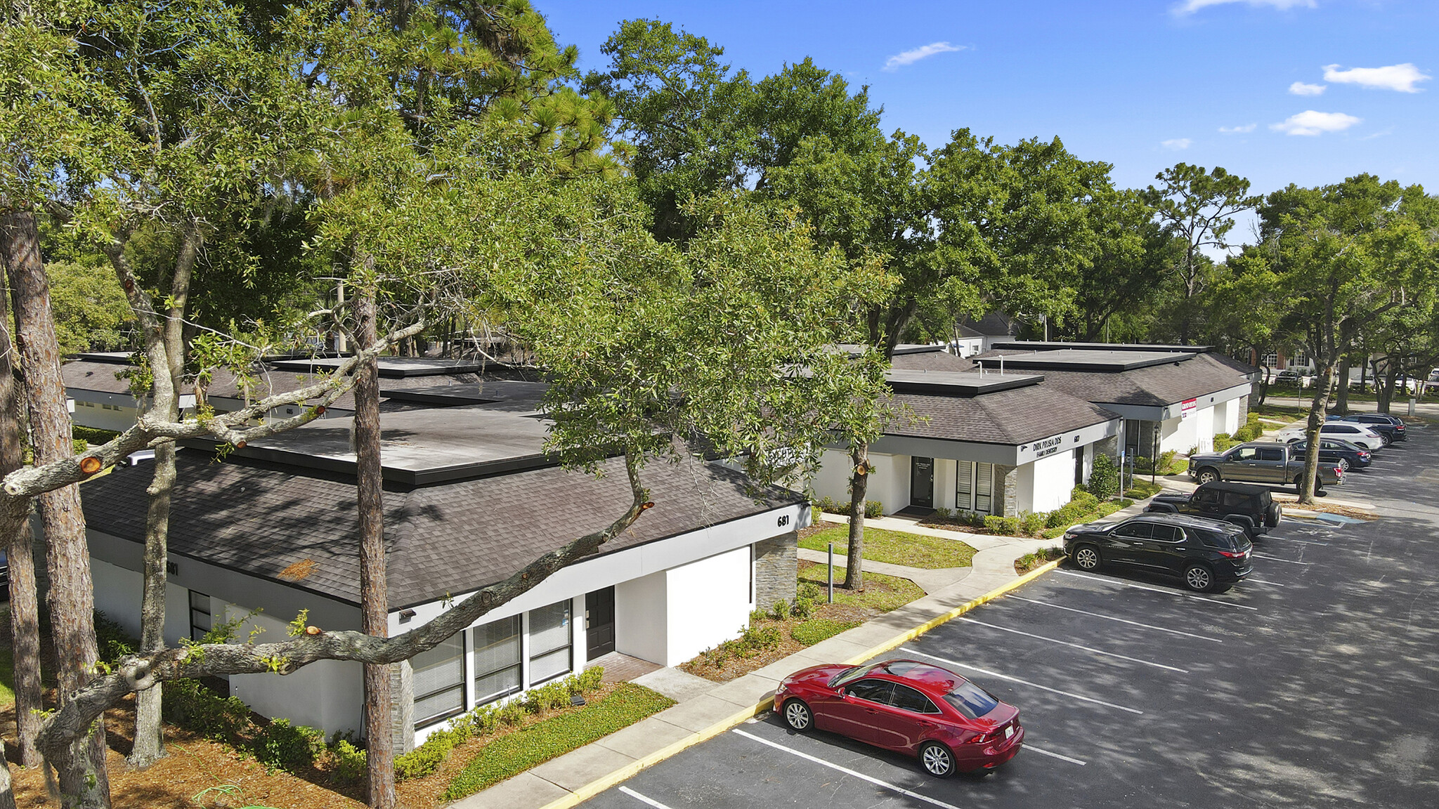 679-697 Douglas Ave, Altamonte Springs, FL for Rent