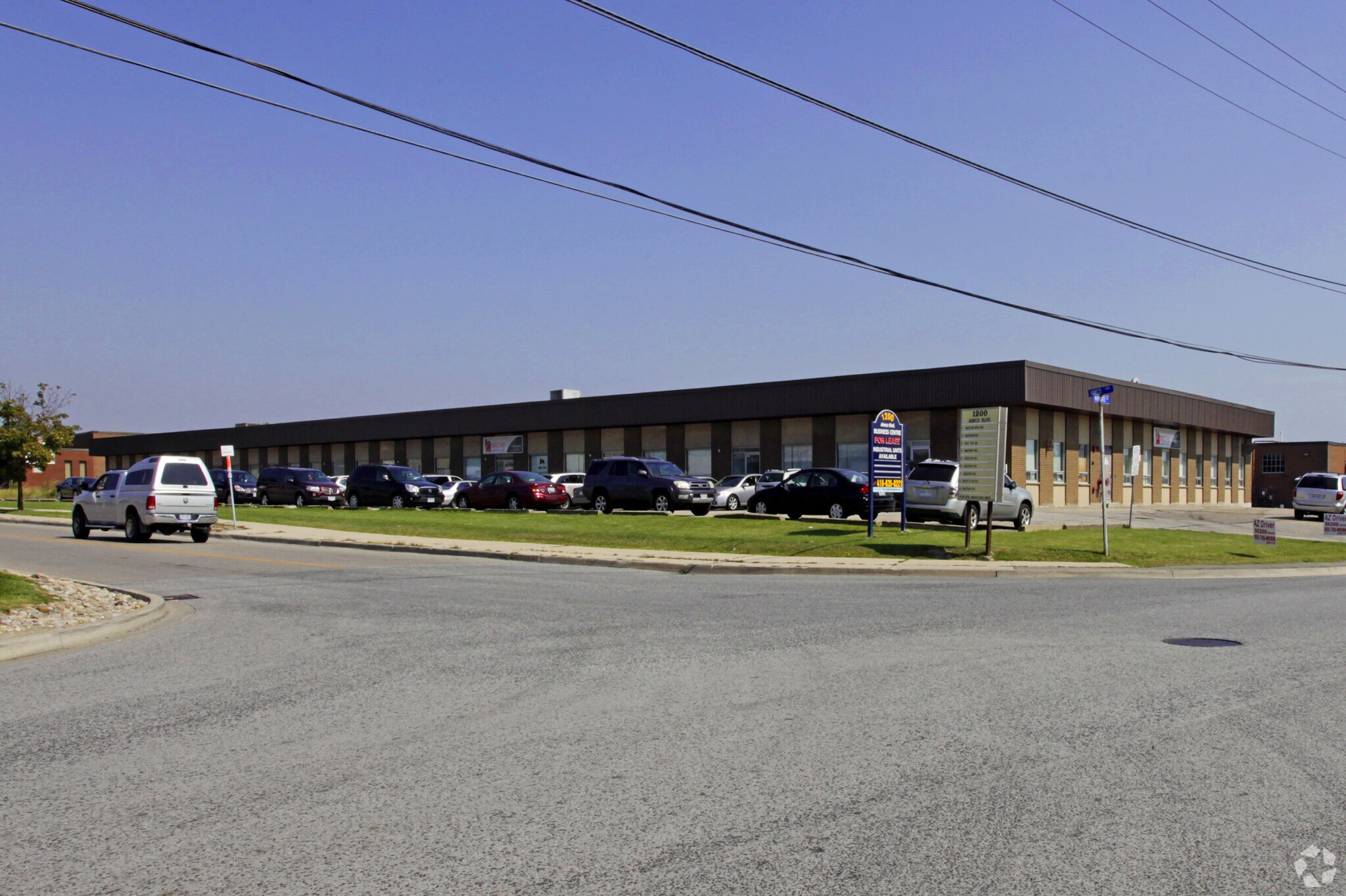 1200 Aimco Blvd, Mississauga, ON for Sale