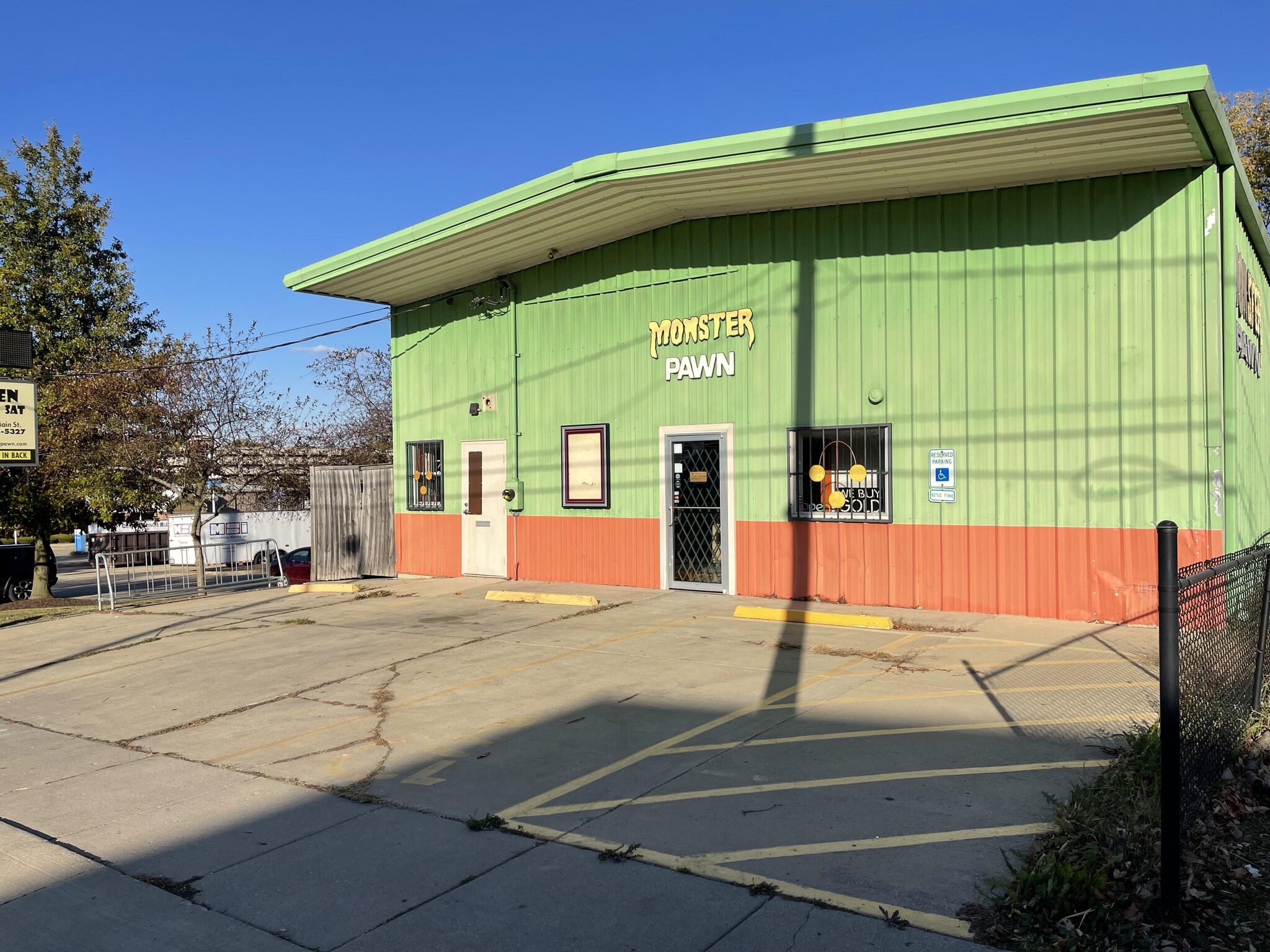 1408 S Main St, Normal, IL for Sale