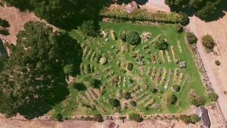 Philo, CA Specialty - 18501 Van Zandt Resort Rd