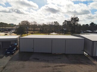 Pinehurst, TX Industrial - 35423 TX-249 Suite G Hwy