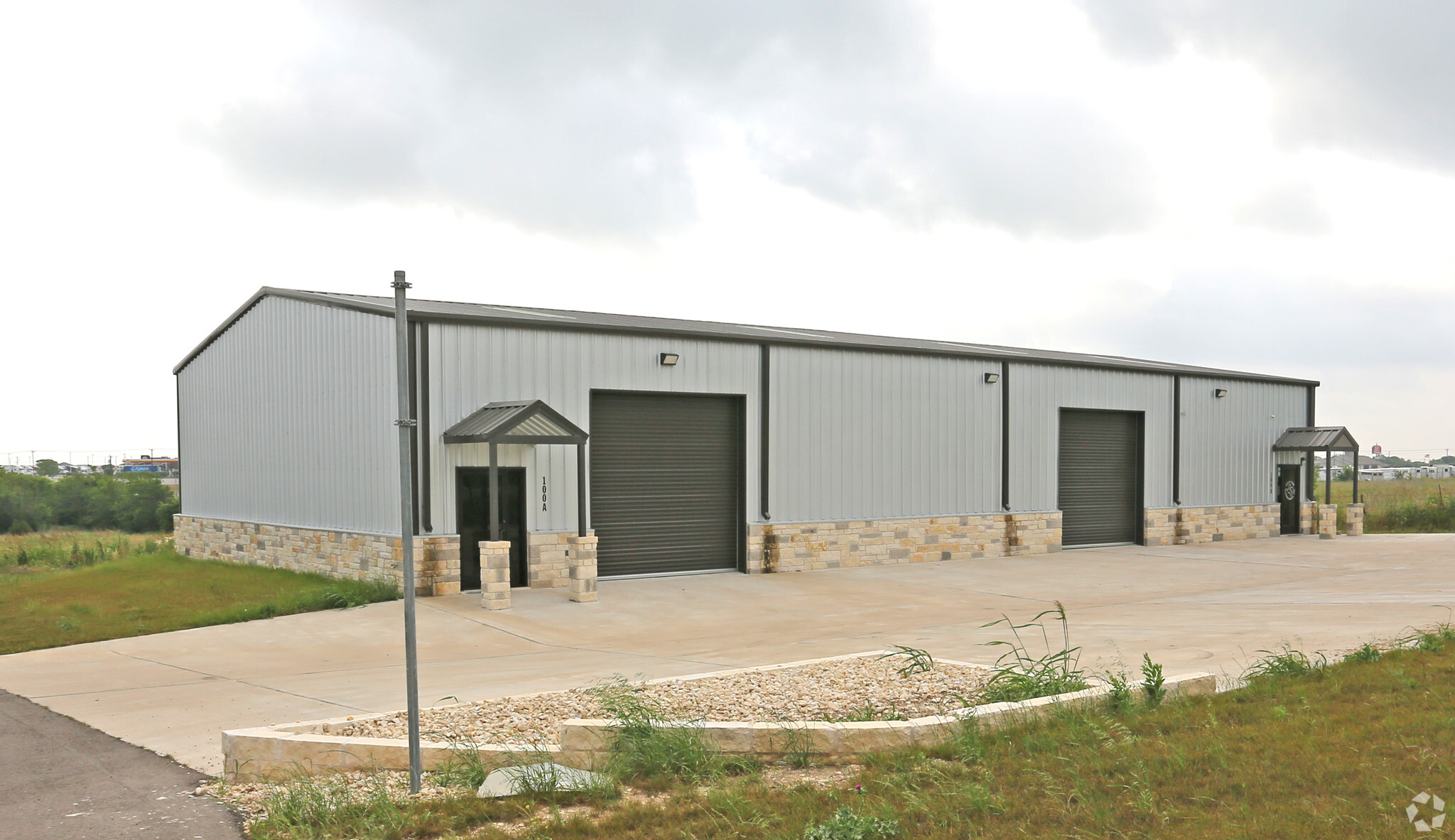 100 Don Currie Dr, Jarrell, TX for Rent