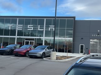 Kelowna, BC Industrial - 2075 Matrix Cres