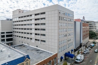 Jackson, MS Retail - 225 E Capitol St