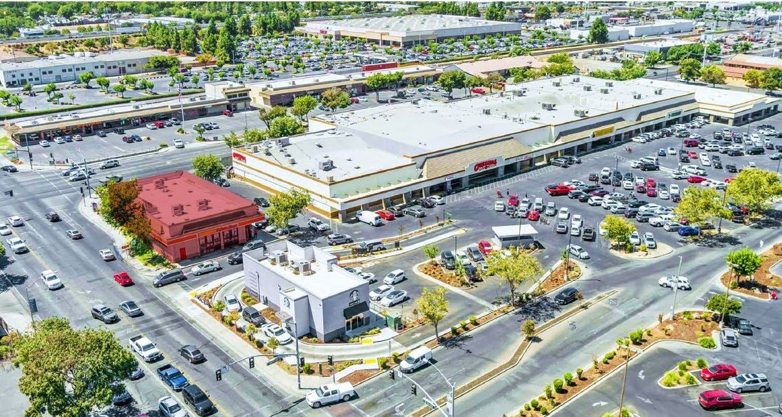 1635 R St, Merced, CA for Rent