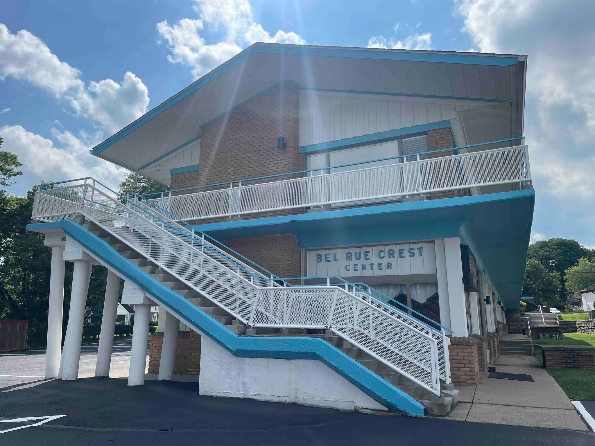 3985 Race Rd, Cincinnati, OH for Rent