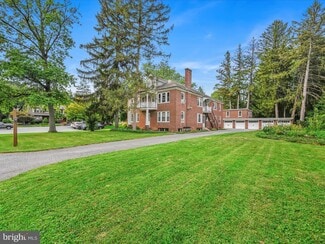 Lancaster, PA Multi-Family - 15 E Roseville Rd