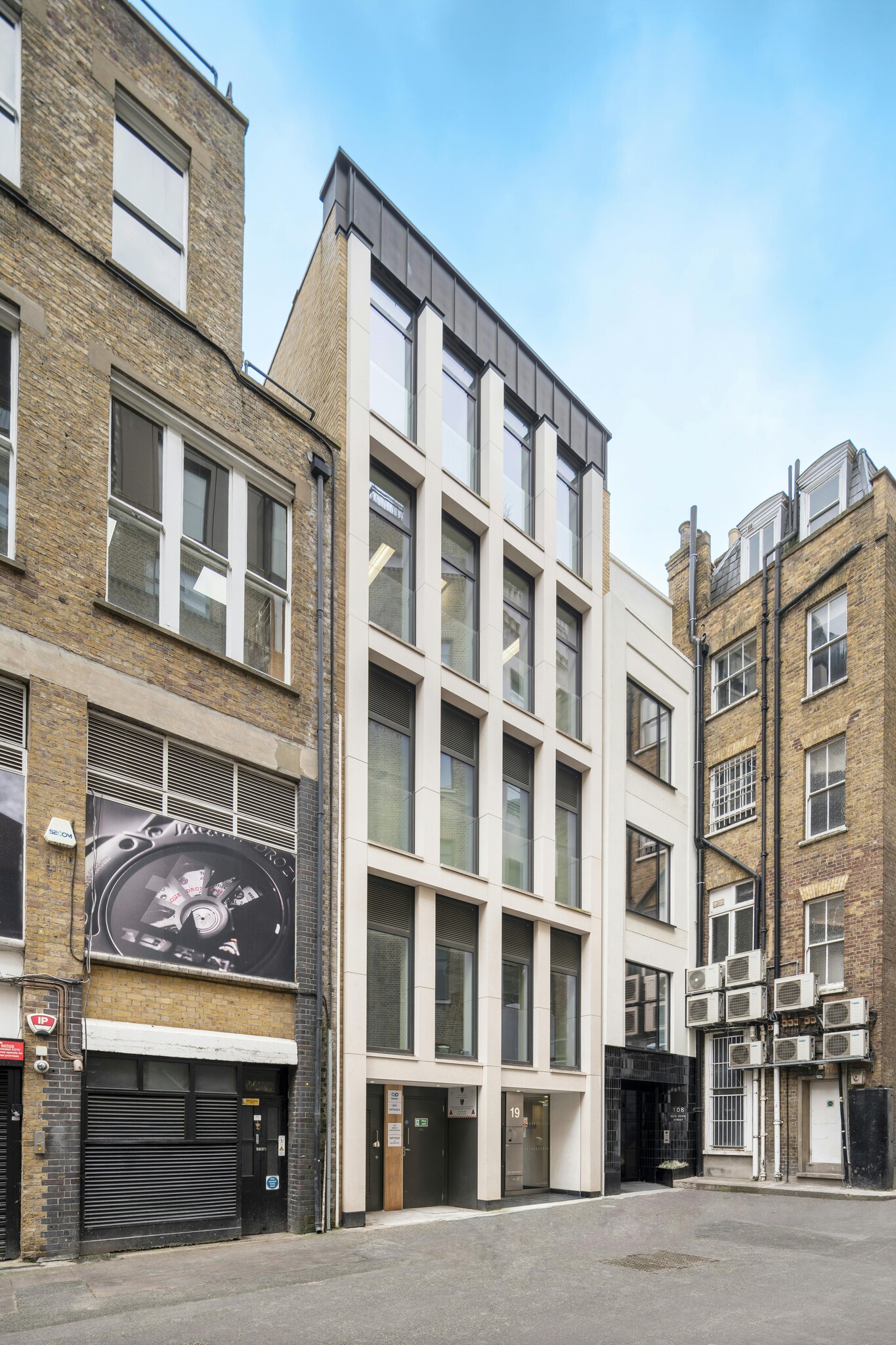 19 Haunch Of Venison Yard, London, LND for Rent