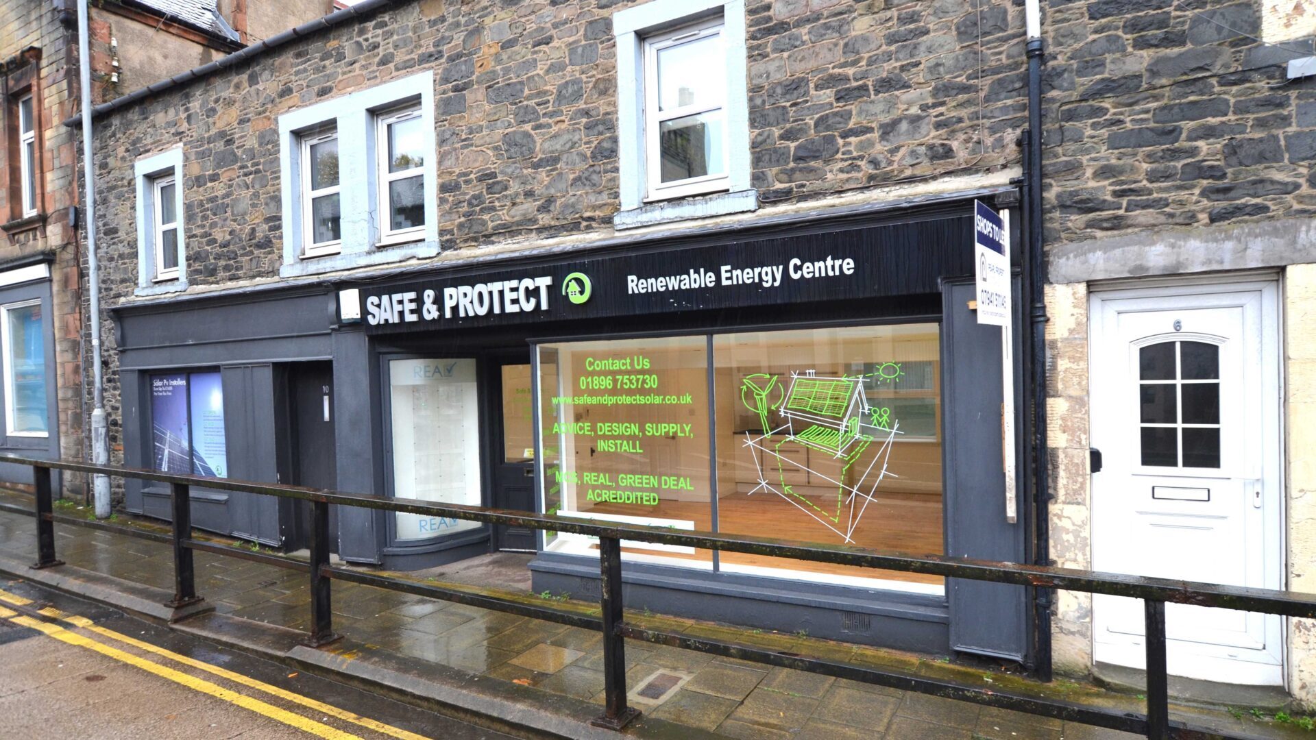 8 Bridge Pl, Galashiels, SCB for Sale