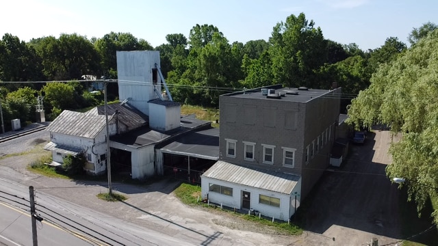 627 W Temperance Rd, Temperance, MI for Sale