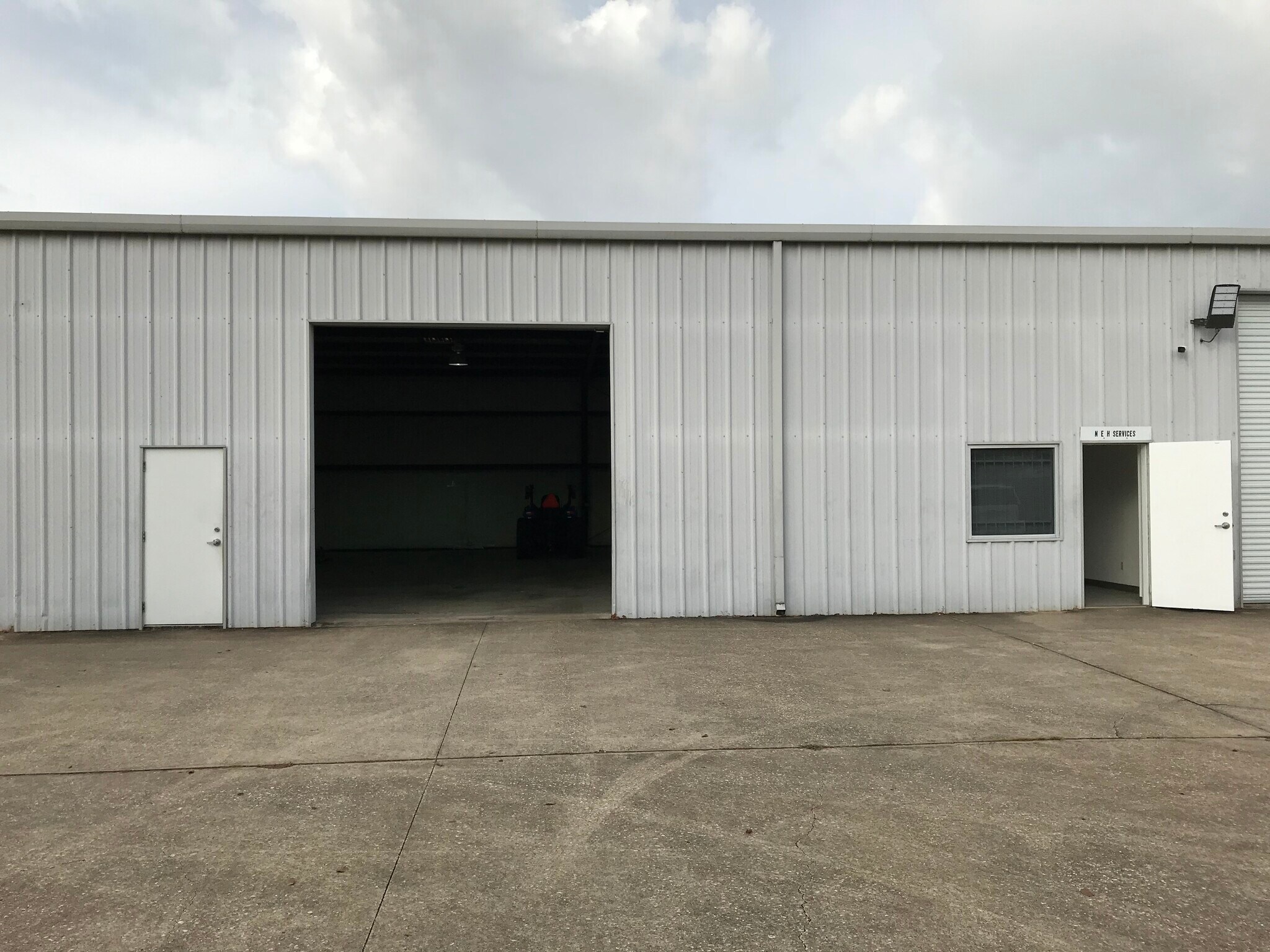 17704 French Rd, Houston, TX for Rent