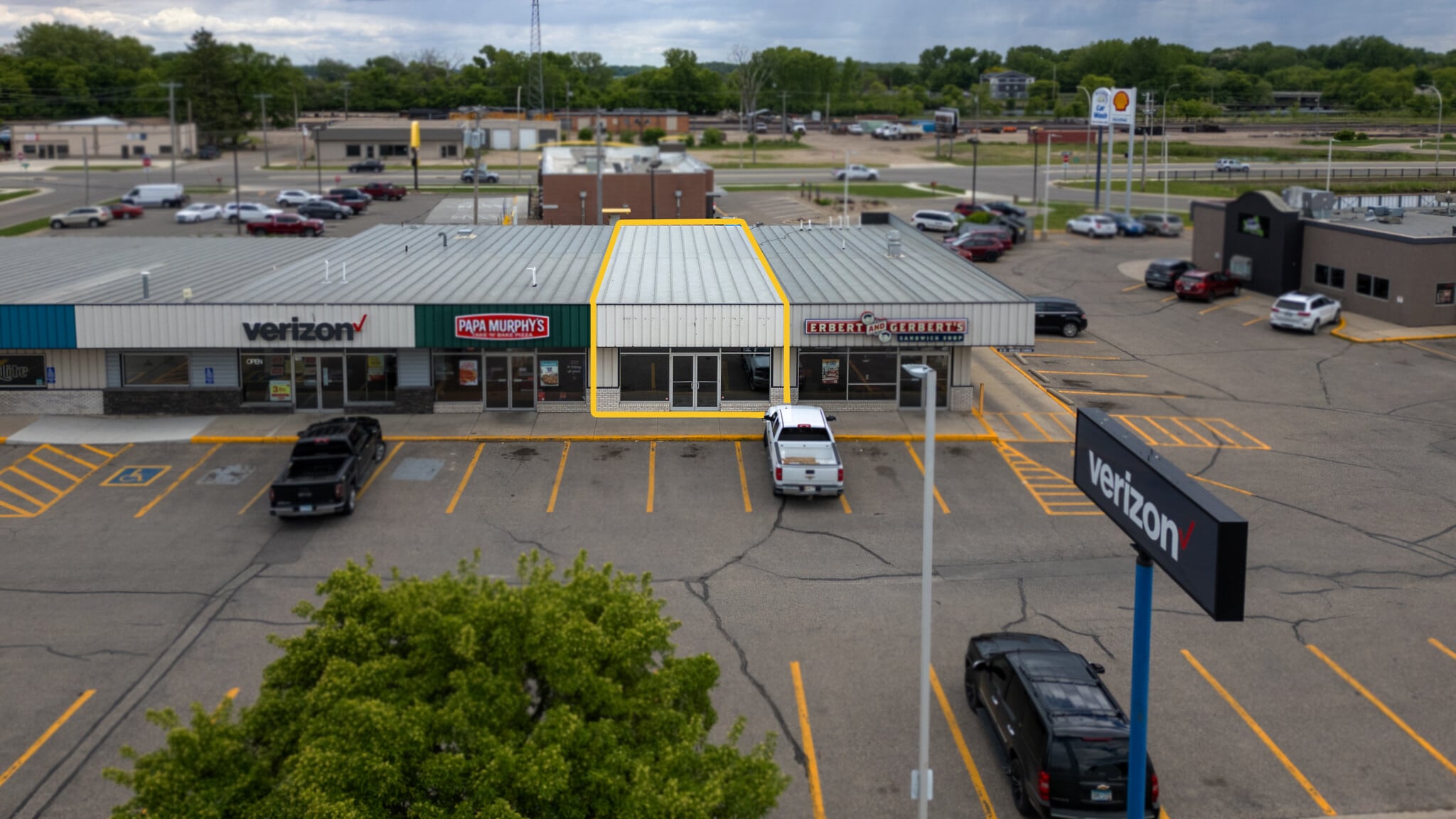 132-160 Bridge Ave, Albert Lea, MN for Rent