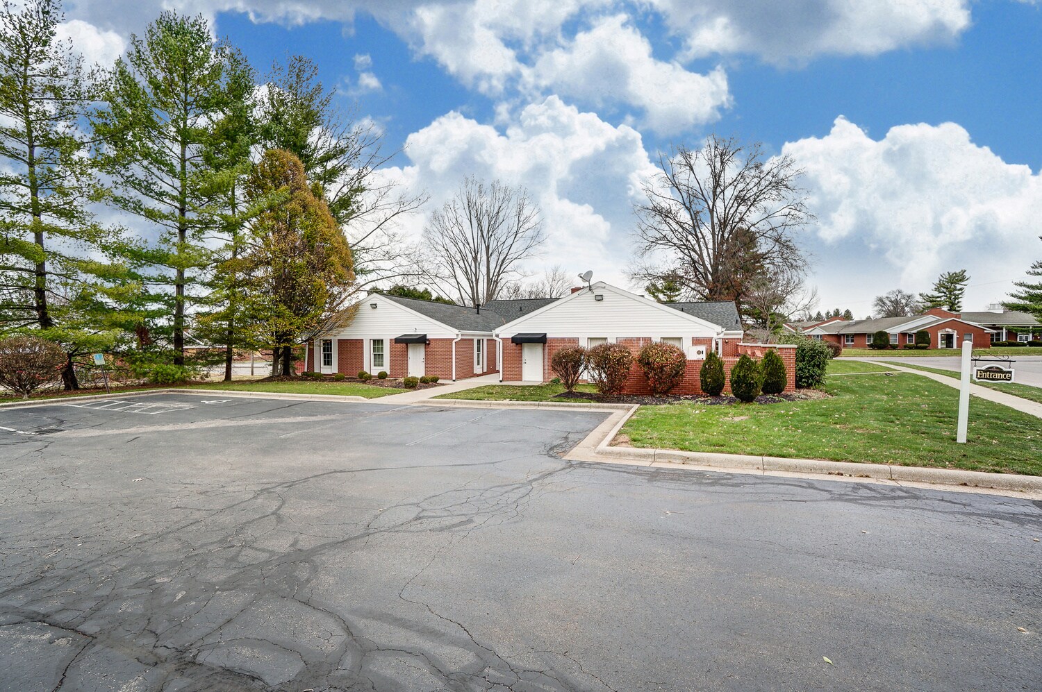 1354 N Monroe Dr Xenia, OH 45385 Office Property for Sale on