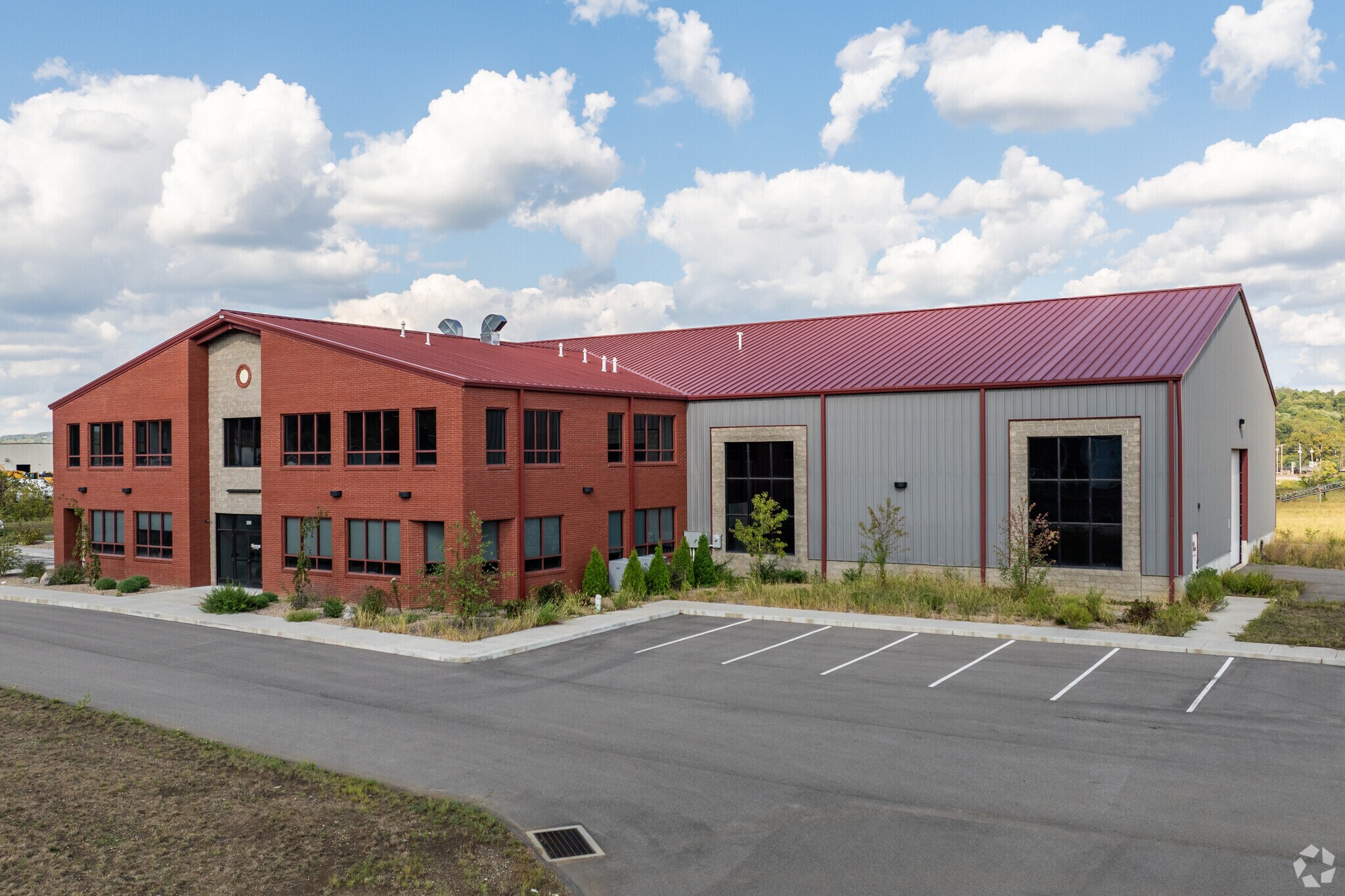 180 Bet Tech Dr, Aliquippa, PA for Rent