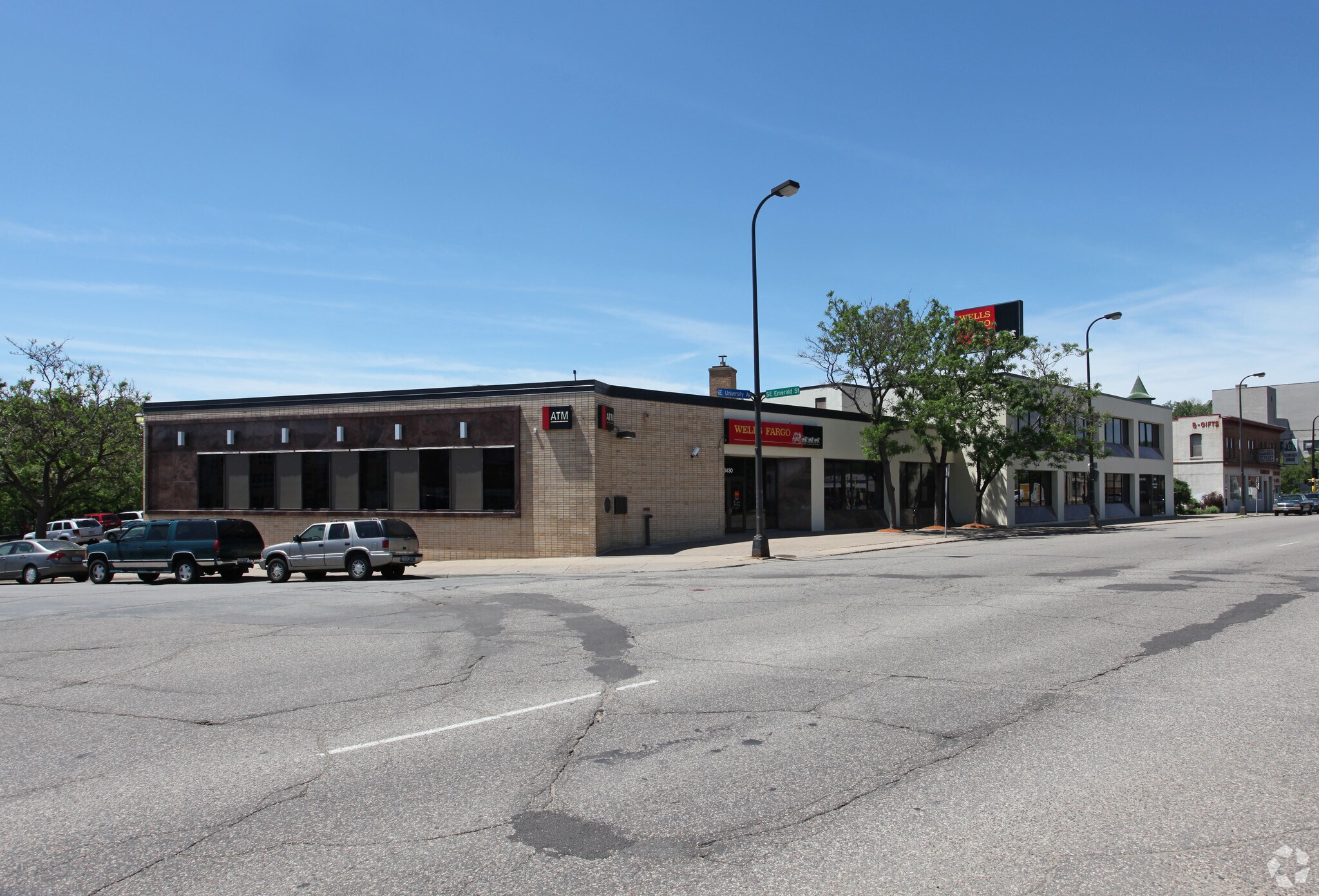 3410-3430 SE University Ave, Minneapolis, MN for Rent
