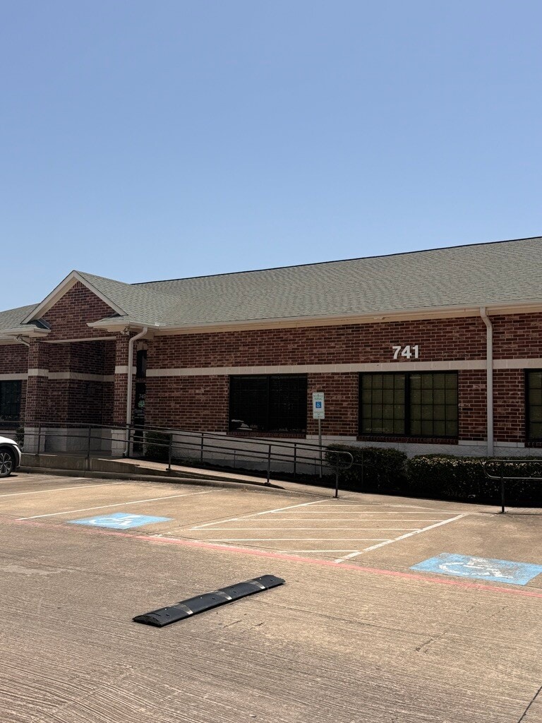 739 Justin Rd, Rockwall, TX for Rent
