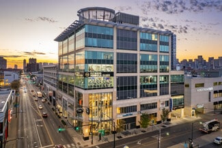 Chicago, IL Coworking Space - 915-939 W North Ave