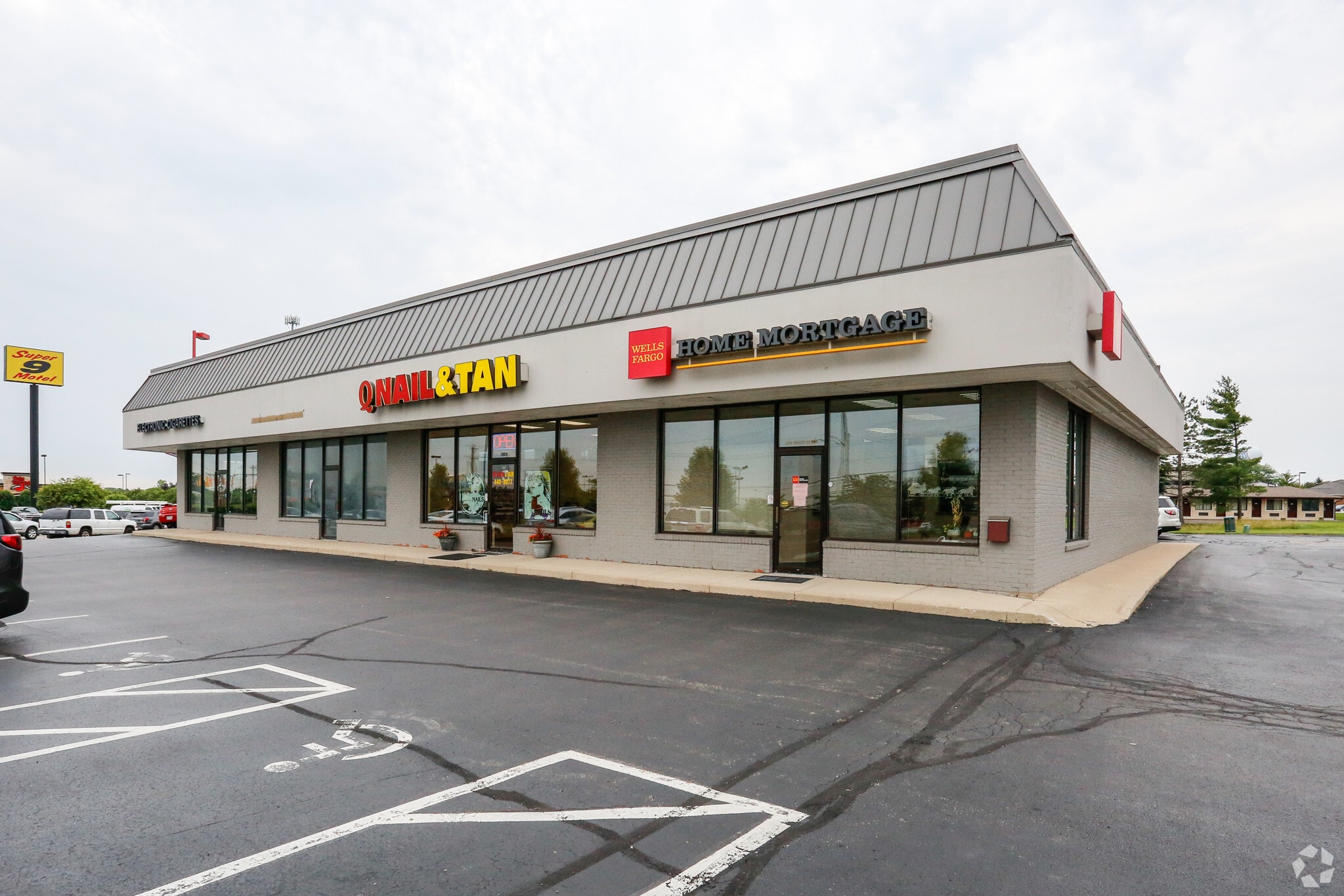 1800-1880 W Main St, Troy, OH for Rent