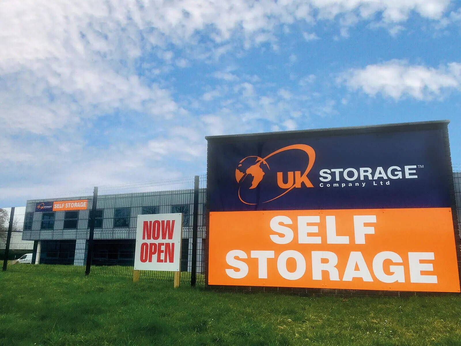 22-23 Westmead Industrial Estate, Swindon, WIL for Rent