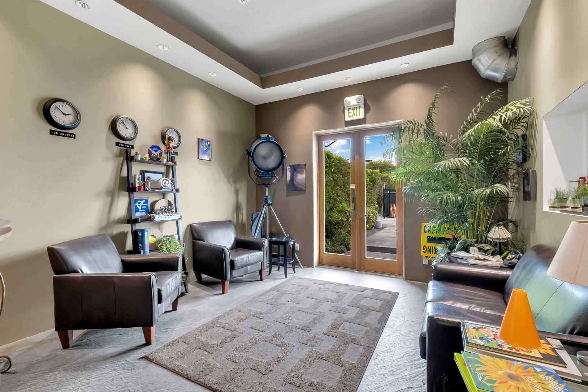 817 NE 4th Ave, Fort Lauderdale, FL for Sale