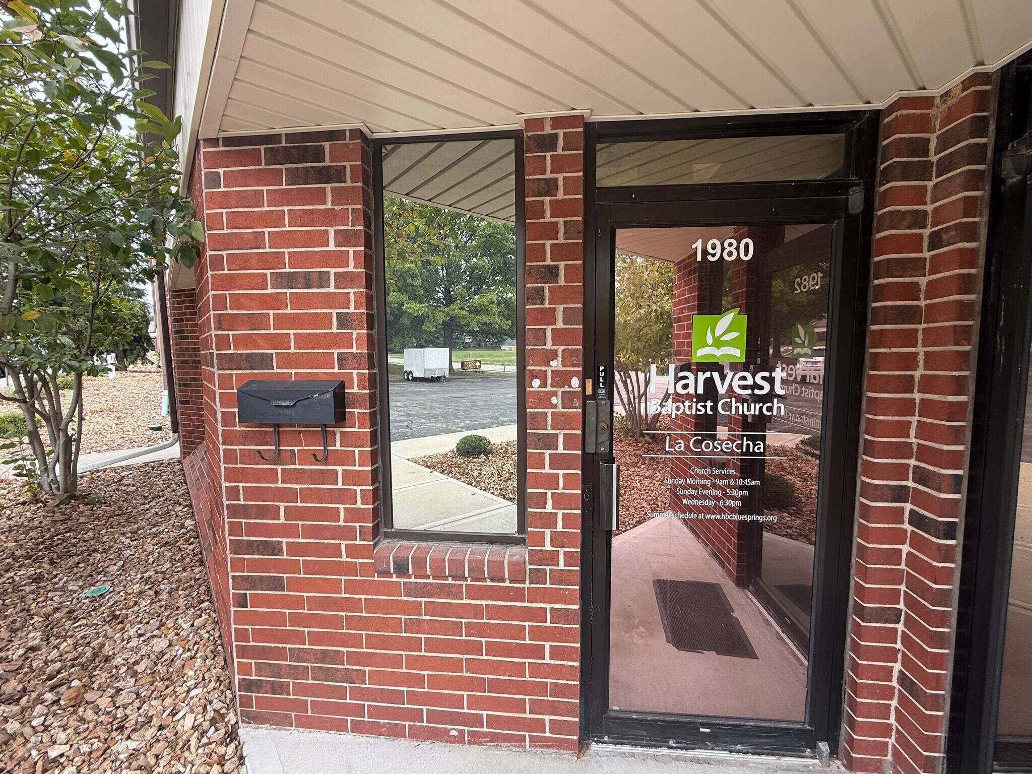 1980-1986 NW Copper Oaks Cir, Blue Springs, MO for Sale