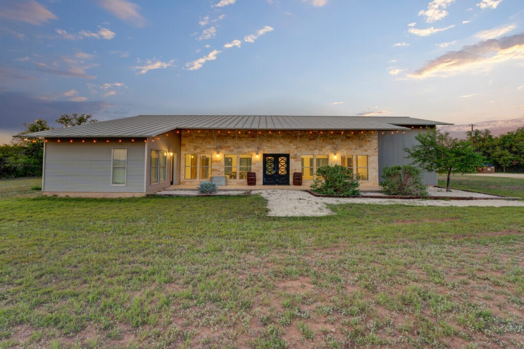 10 Manning St Waring, TX 78074 Land Property for Sale on
