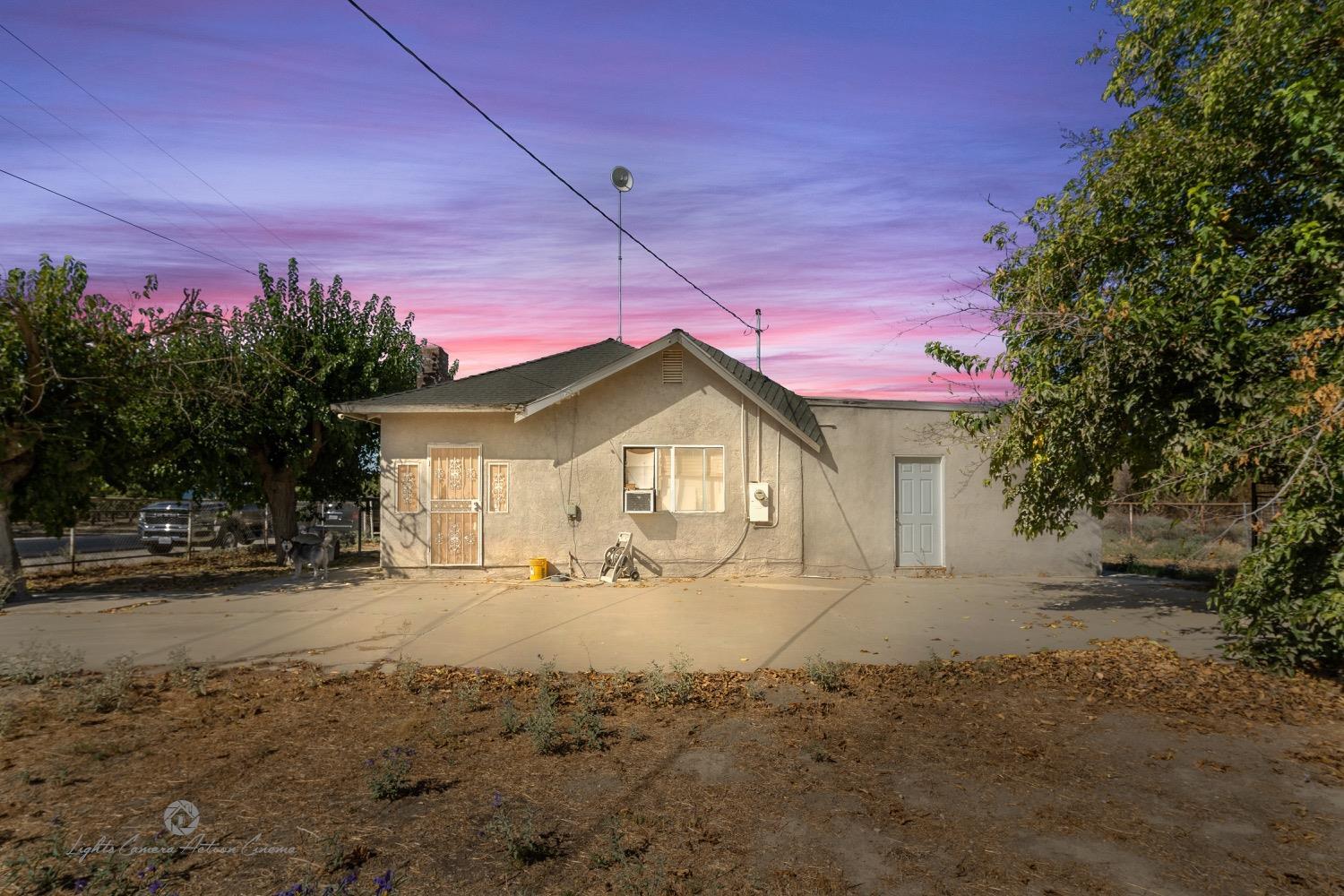 28194 Pond Rd, Wasco, CA for Sale