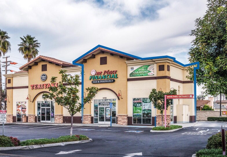 15726-15736 Woodruff Ave, Bellflower, CA for Rent