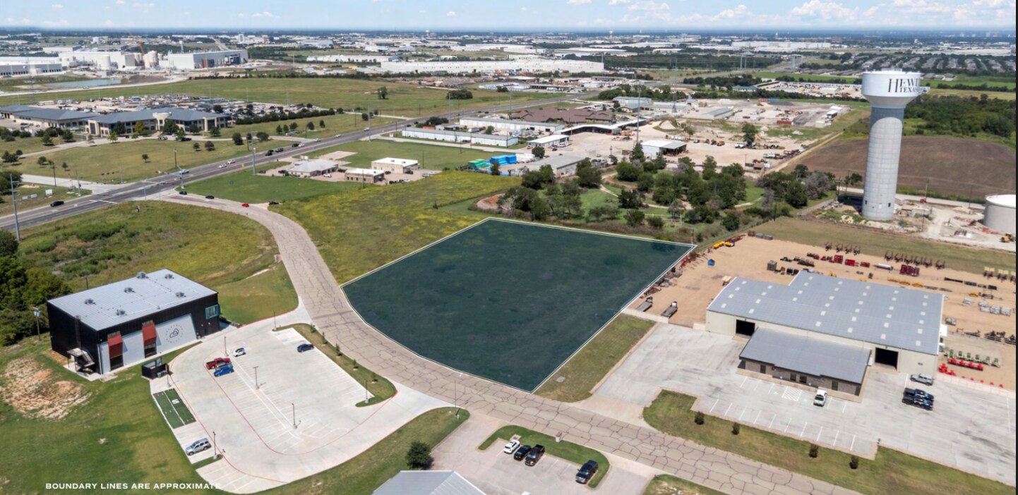 650 Alliance Pky, Hewitt, TX for Sale
