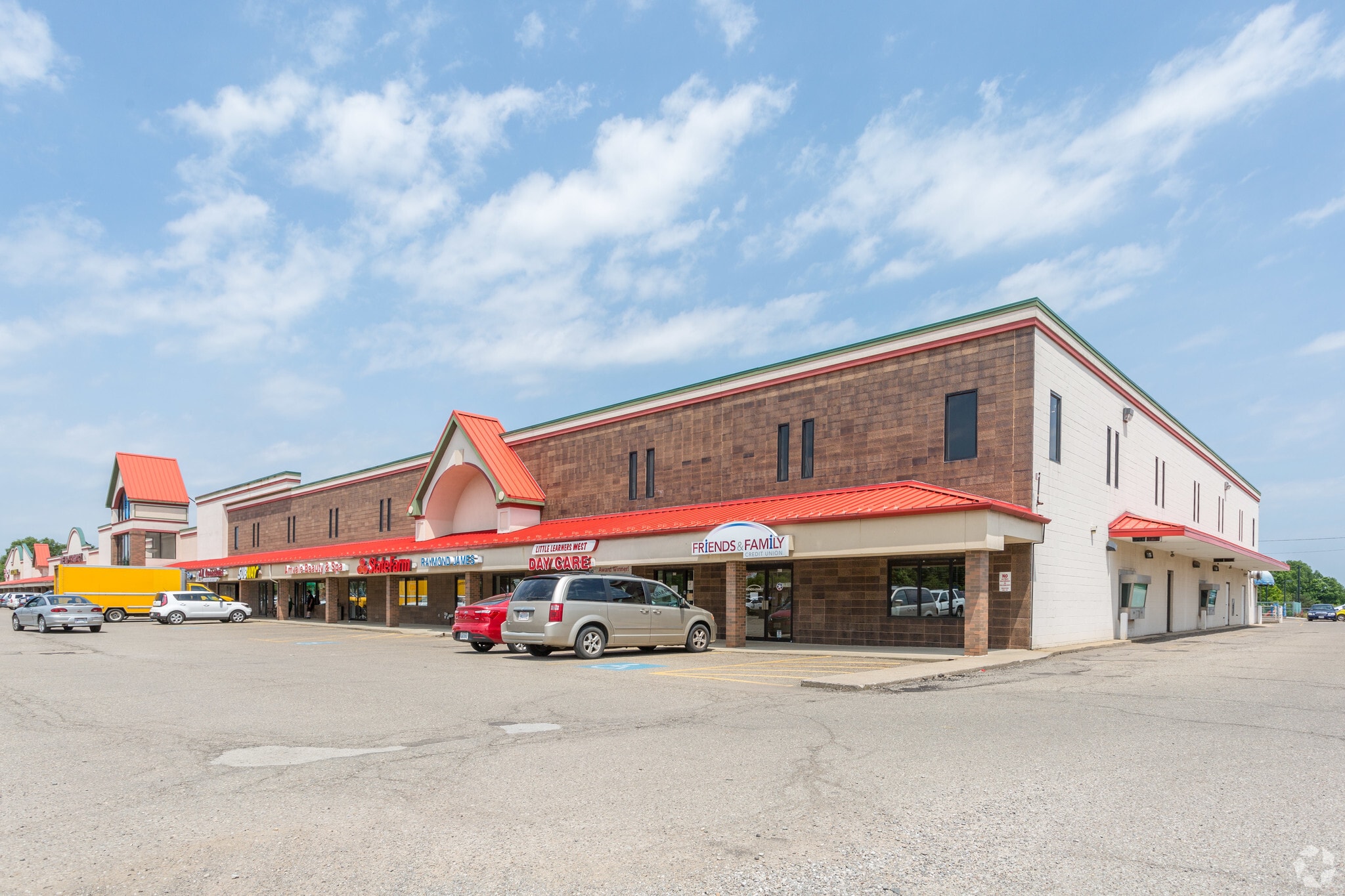 2040-2152 Wales Ave NW, Massillon, OH for Sale
