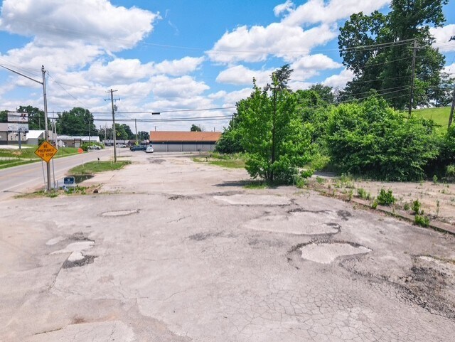 East Arcadia Street St, Dawson Springs, KY for Sale